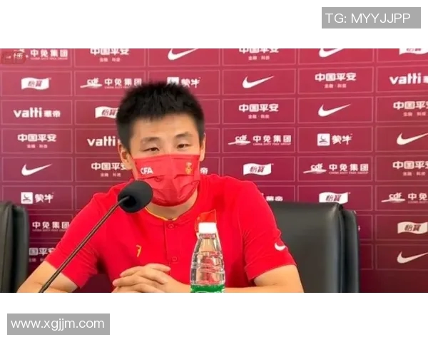 河内2队迎战菲科展开激烈较量球迷期待精彩表现与胜利时刻 河内2队迎战菲科展开激烈较量球迷期待精彩表现与胜利时刻