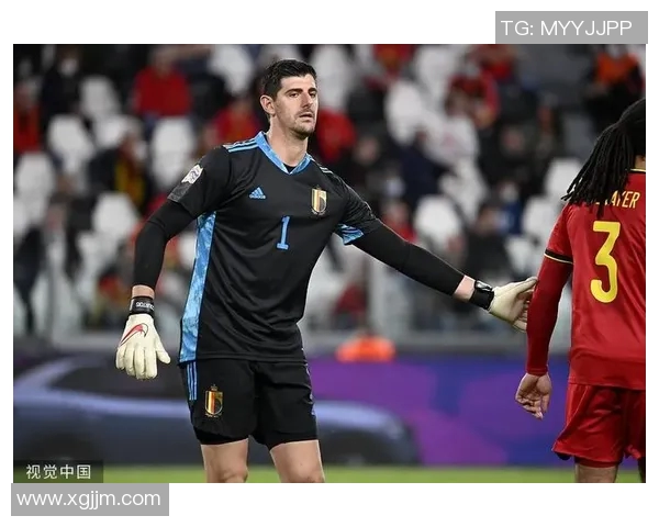 库尔图瓦:守护者的传奇之路与足球世界的辉煌瞬间 库尔图瓦:守护者的传奇之路与足球世界的辉煌瞬间