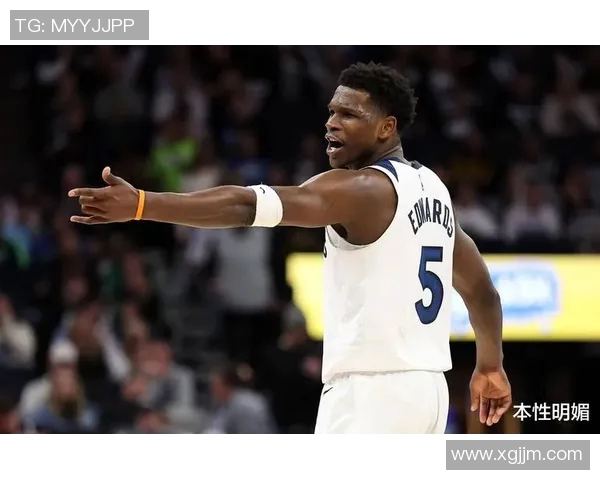 凯里欧文的篮球传奇之路:从天才少年到NBA超级明星的成长历程 凯里欧文的篮球传奇之路:从天才少年到NBA超级明星的成长历程